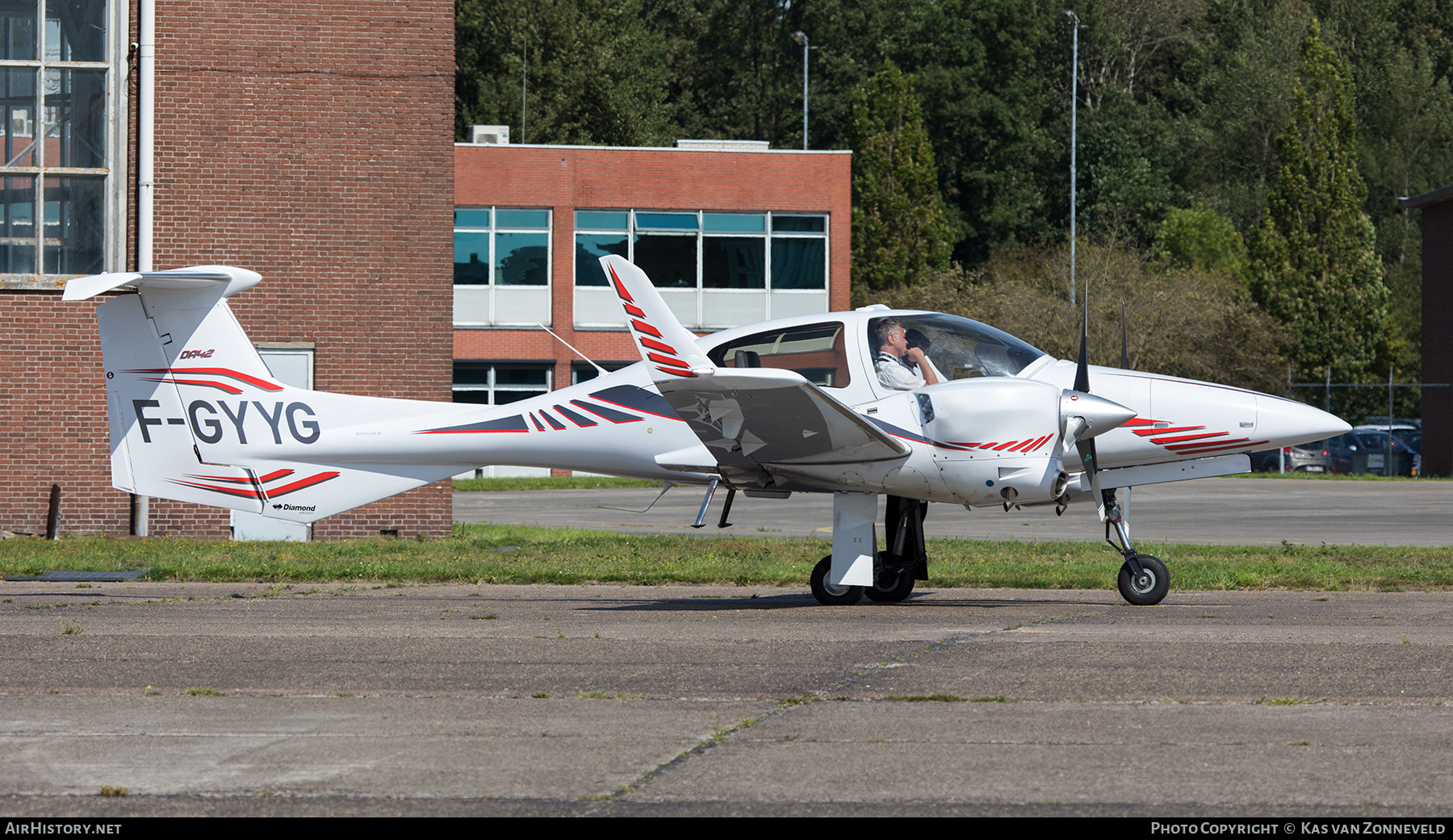 Aircraft Photo of F-GYYG | Diamond DA42 Twin Star | AirHistory.net #596590