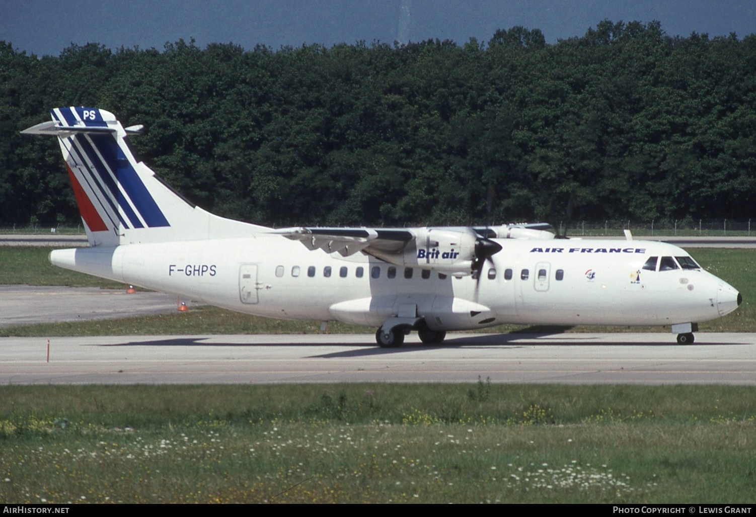 Aircraft Photo of F-GHPS | ATR ATR-42-300 | Air France | AirHistory.net #596597