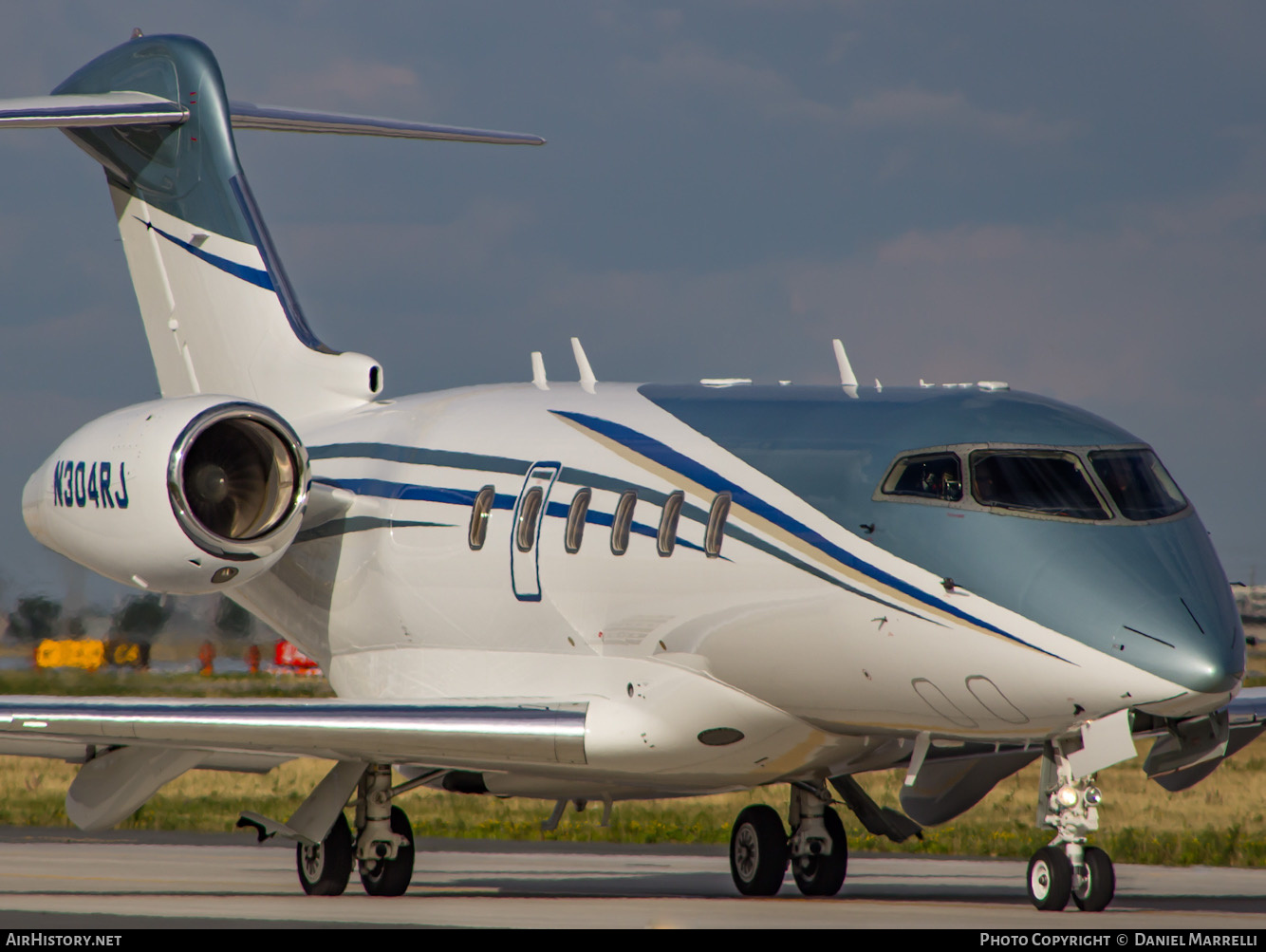 Aircraft Photo of N304RJ | Bombardier Challenger 300 (BD-100-1A10) | AirHistory.net #596657