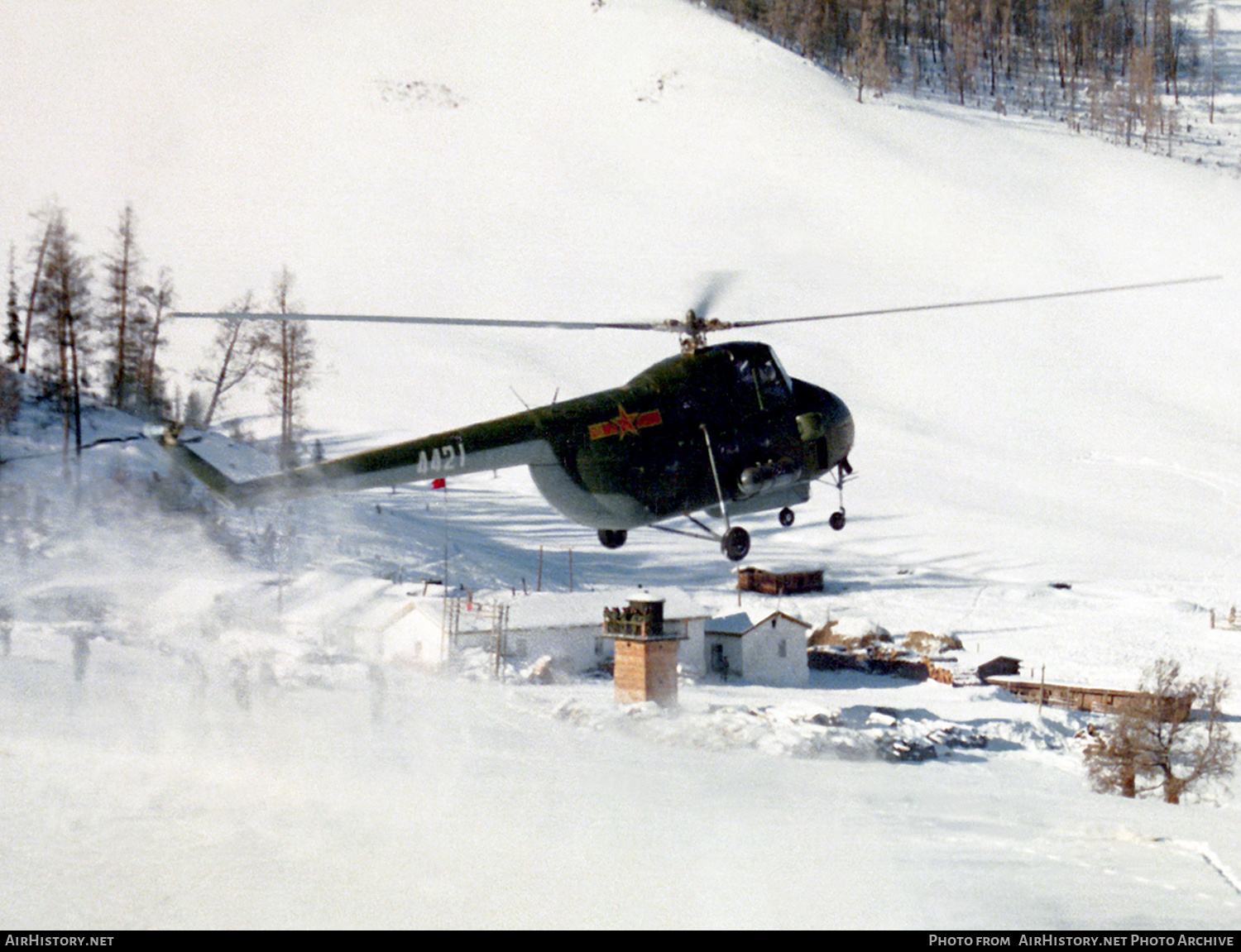 Aircraft Photo of 4421 | Harbin Z5 | China - Air Force | AirHistory.net #596666