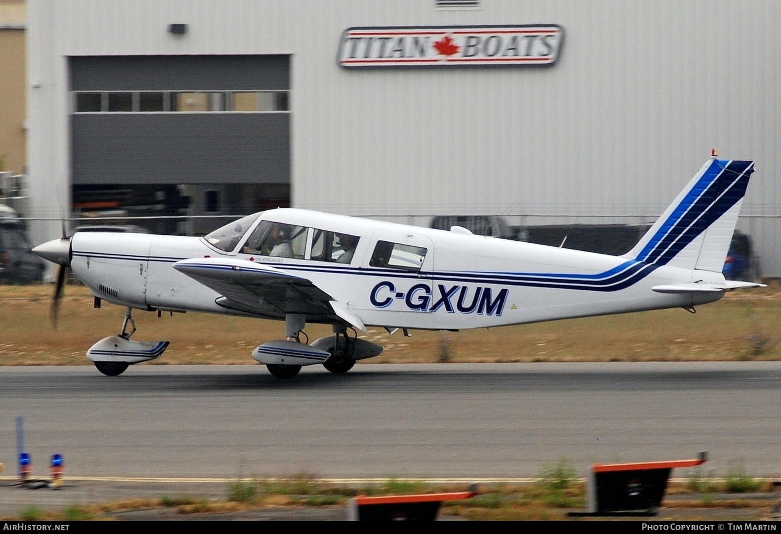 Aircraft Photo of C-GXUM | Piper PA-32-260 Cherokee Six | AirHistory.net #596722