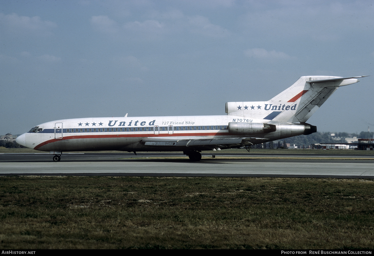 Aircraft Photo of N7076U | Boeing 727-22 | United Air Lines | AirHistory.net #596795