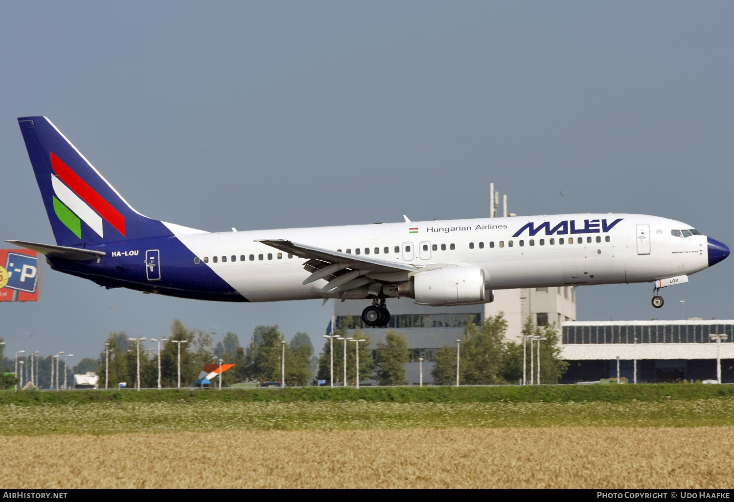 Aircraft Photo of HA-LOU | Boeing 737-8Q8 | Malév - Hungarian Airlines | AirHistory.net #597117