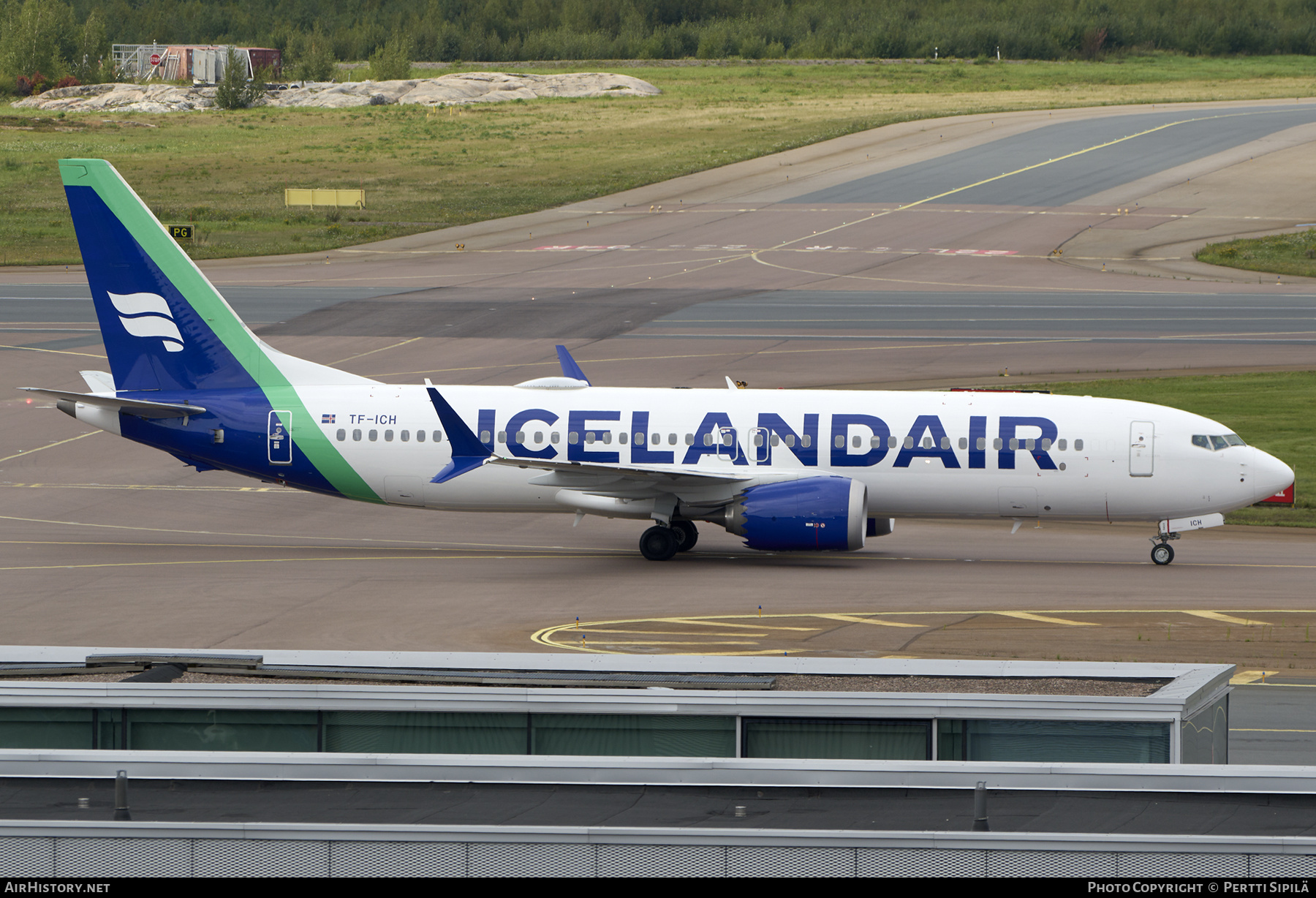 Aircraft Photo of TF-ICH | Boeing 737-8 Max 8 | Icelandair | AirHistory.net #597130