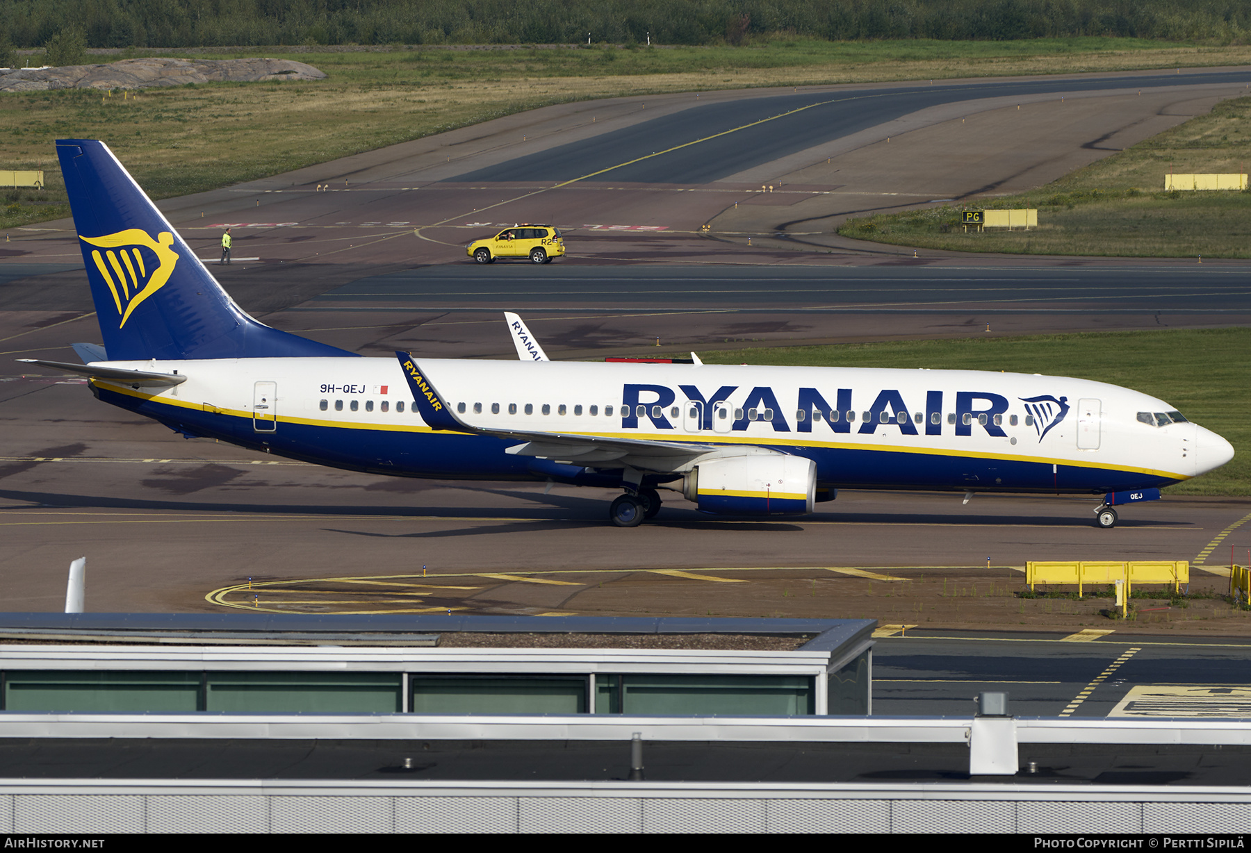Aircraft Photo of 9H-QEJ | Boeing 737-8AS | Ryanair | AirHistory.net #597211