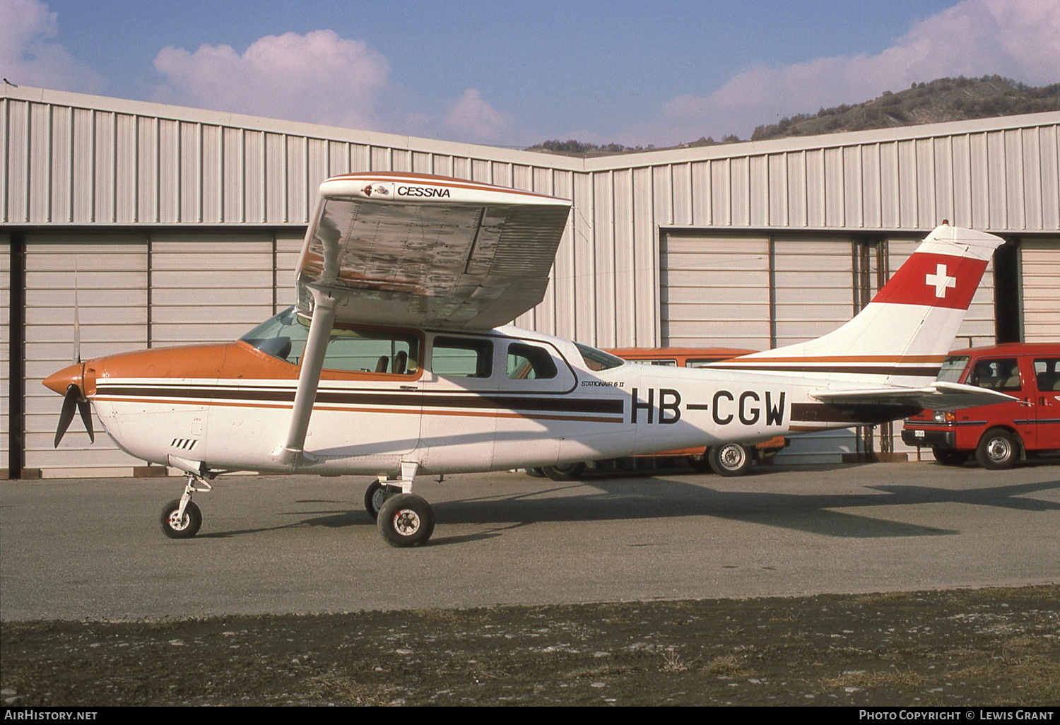 Aircraft Photo of HB-CGW | Cessna U206G Stationair 6 | AirHistory.net #597364