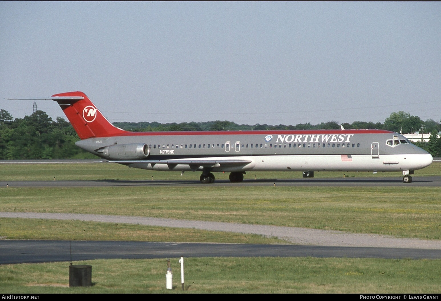Aircraft Photo of N779NC | McDonnell Douglas DC-9-51 | Northwest Airlines | AirHistory.net #597369