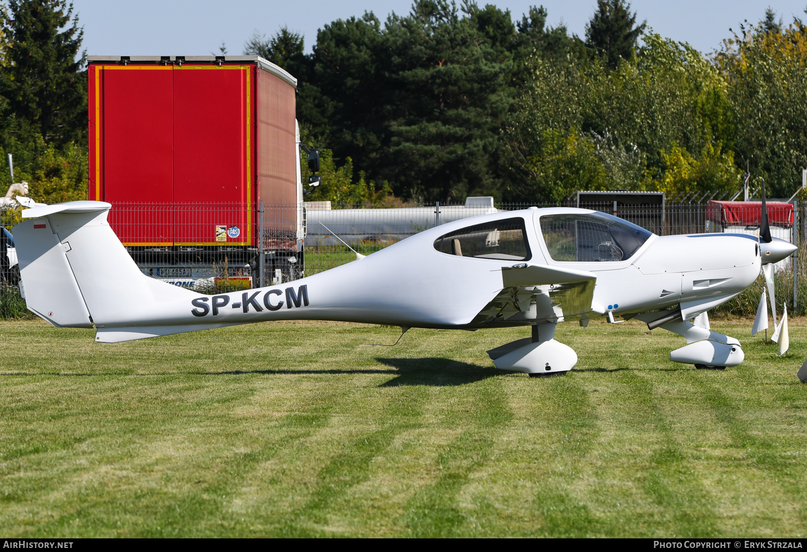 Aircraft Photo of SP-KCM | Diamond DA40D Diamond Star TDI | AirHistory.net #597410