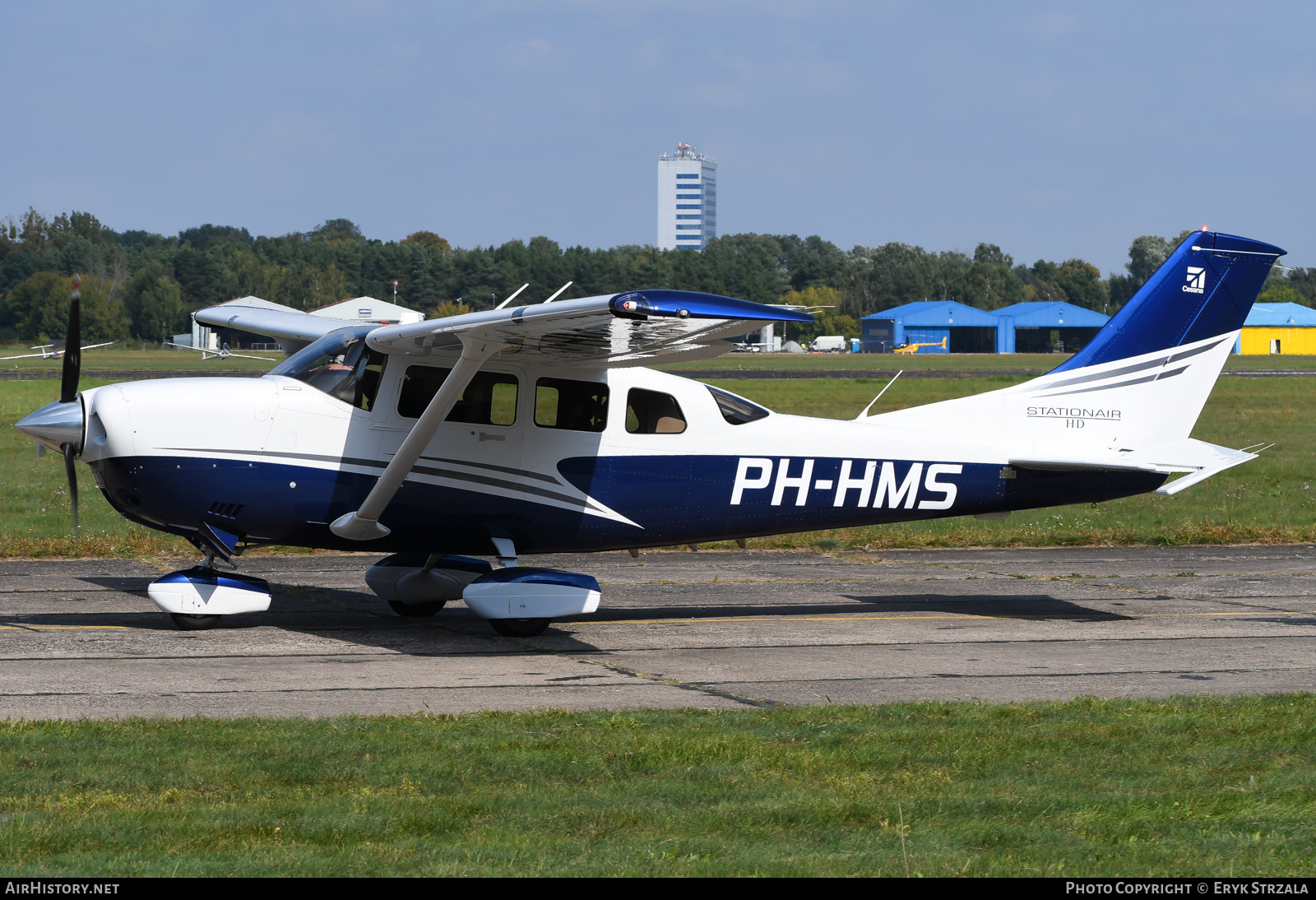 Aircraft Photo of PH-HMS | Cessna T206H Turbo Stationair HD | AirHistory.net #597437