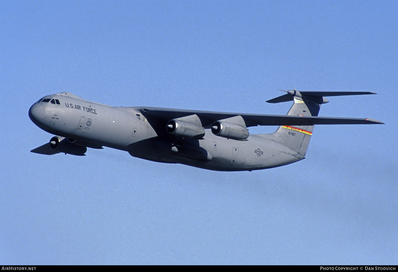 Aircraft Photo of 66-7957 / 67957 | Lockheed C-141B Starlifter | USA - Air Force | AirHistory.net #597480
