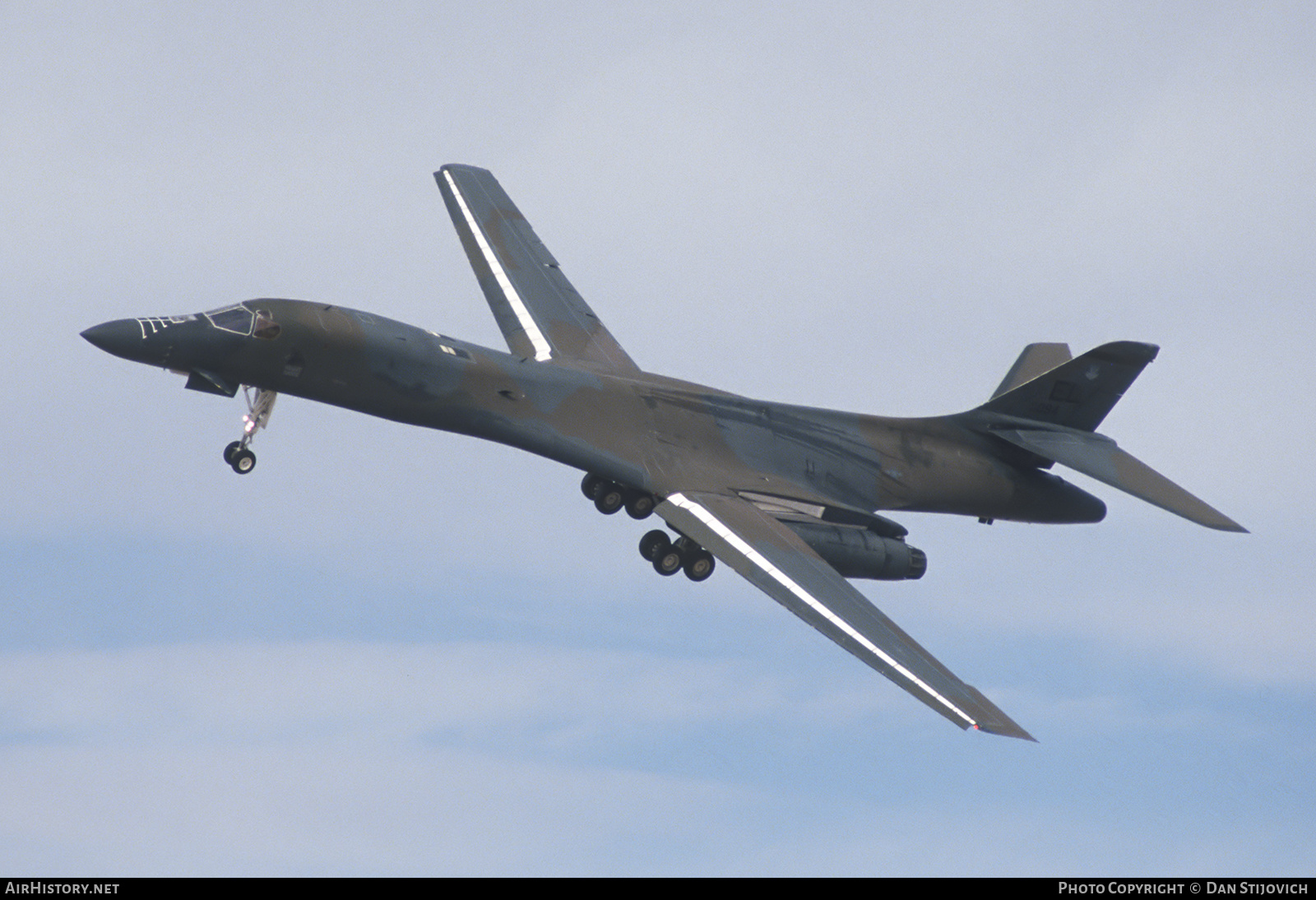 Aircraft Photo of 86-0094 / AF86-094 | Rockwell B-1B Lancer | USA - Air Force | AirHistory.net #597503