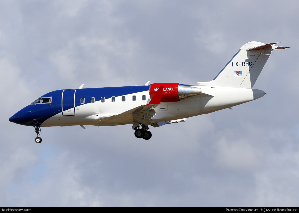 Aircraft Photo of LX-RHC | Bombardier Challenger 605 (CL-600-2B16) | AirHistory.net #597505