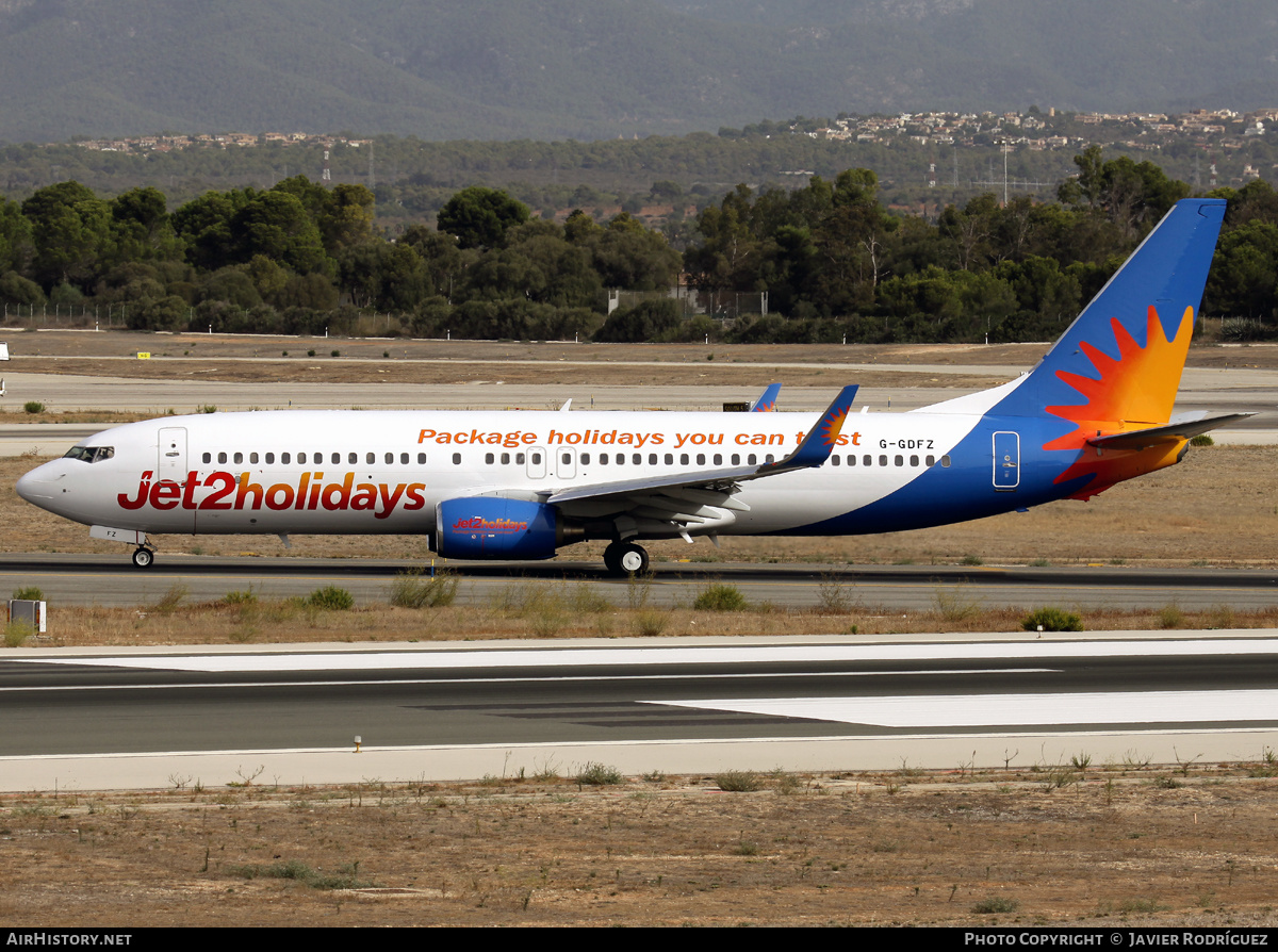 Aircraft Photo of G-GDFZ | Boeing 737-86Q | Jet2 Holidays | AirHistory.net #597624