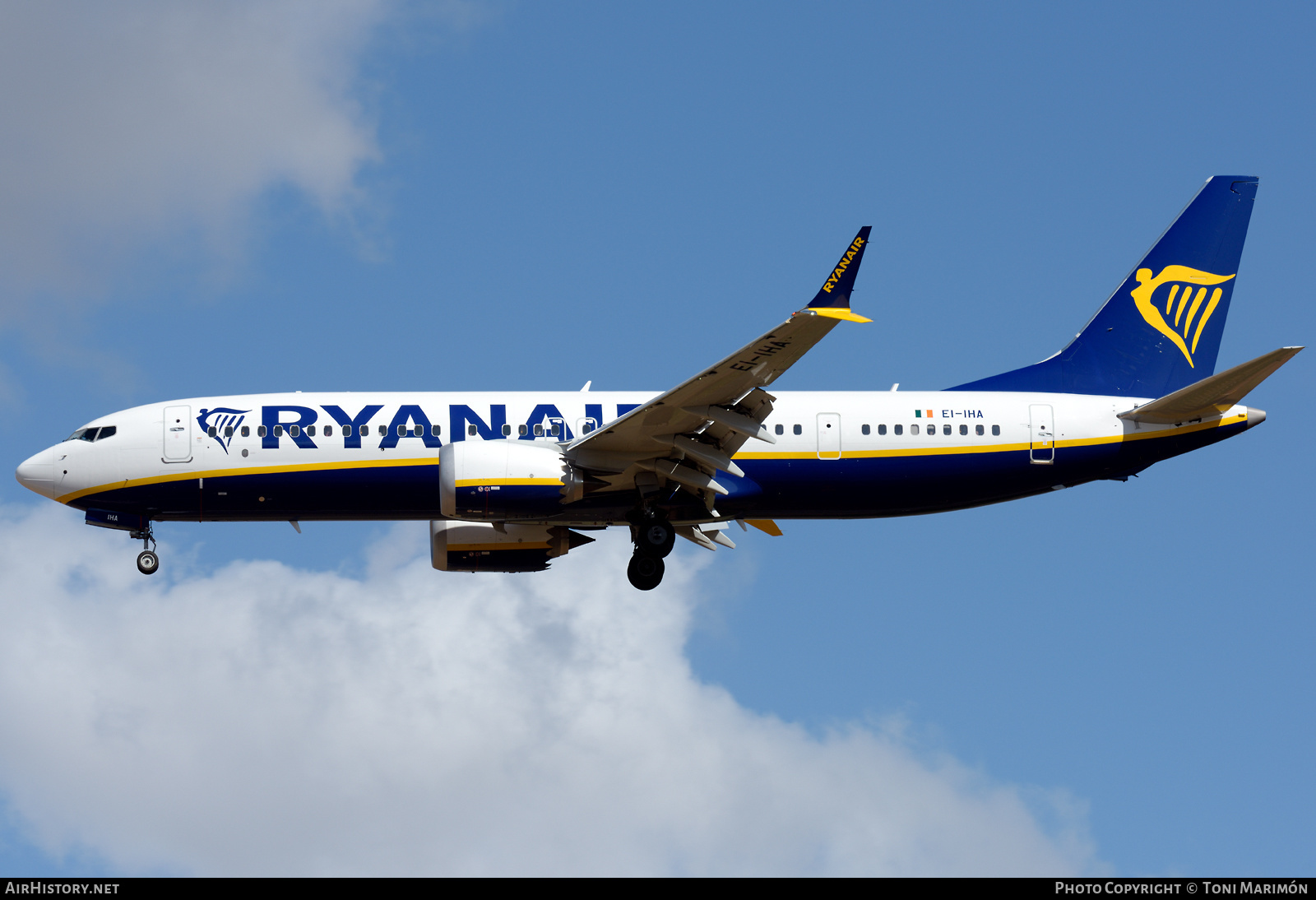 Aircraft Photo of EI-IHA | Boeing 737-8200 Max 200 | Ryanair | AirHistory.net #597653