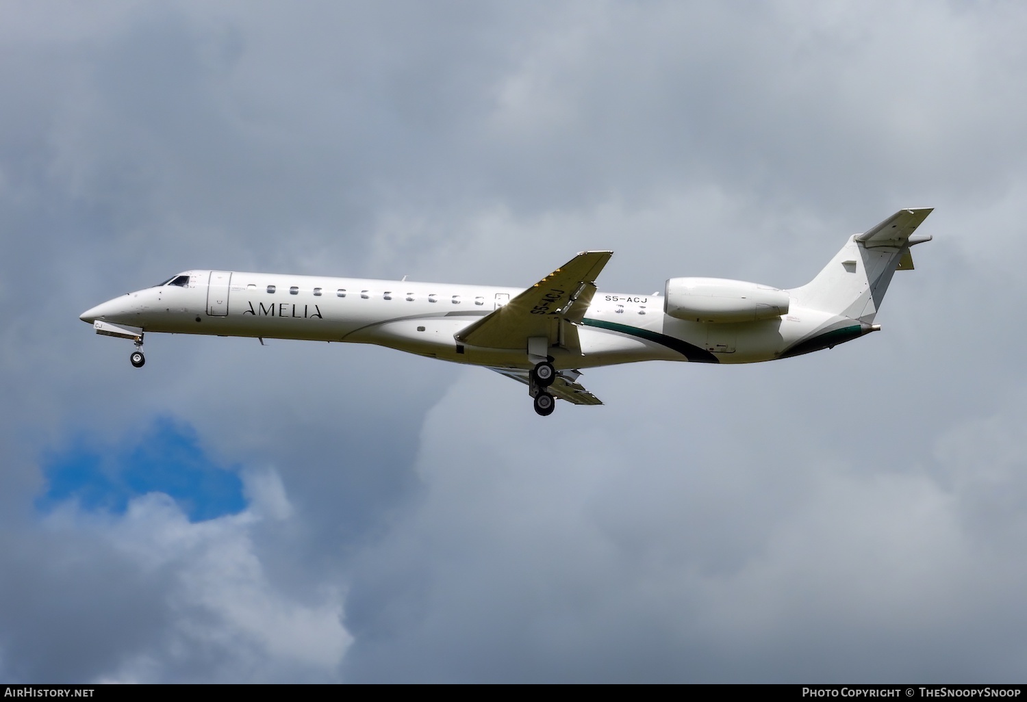 Aircraft Photo of S5-ACJ | Embraer ERJ-145LR (EMB-145LR) | Amelia | AirHistory.net #597711