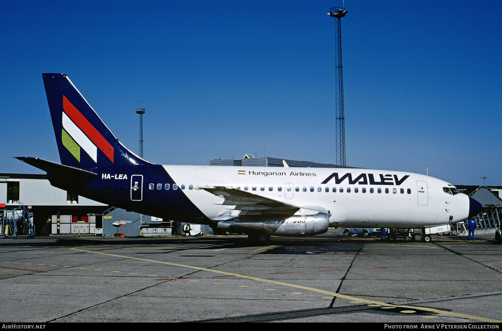 Aircraft Photo of HA-LEA | Boeing 737-2Q8/Adv | Malév - Hungarian Airlines | AirHistory.net #597717