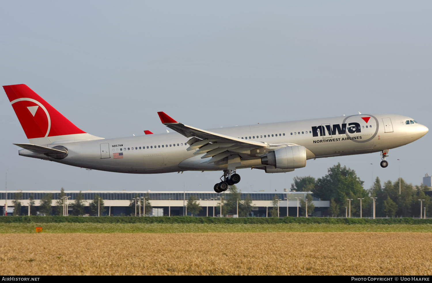 Aircraft Photo of N857NW | Airbus A330-223 | Northwest Airlines | AirHistory.net #597723