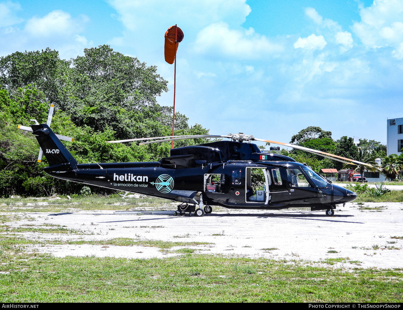 Aircraft Photo of XA-CVD | Sikorsky S-76A | Helikan | AirHistory.net #597778