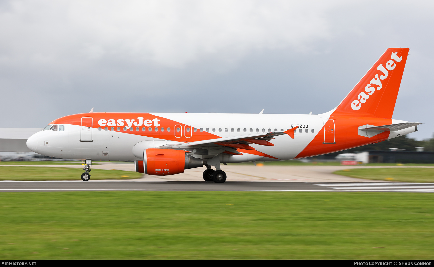 Aircraft Photo of G-EZDJ | Airbus A319-111 | EasyJet | AirHistory.net #597801