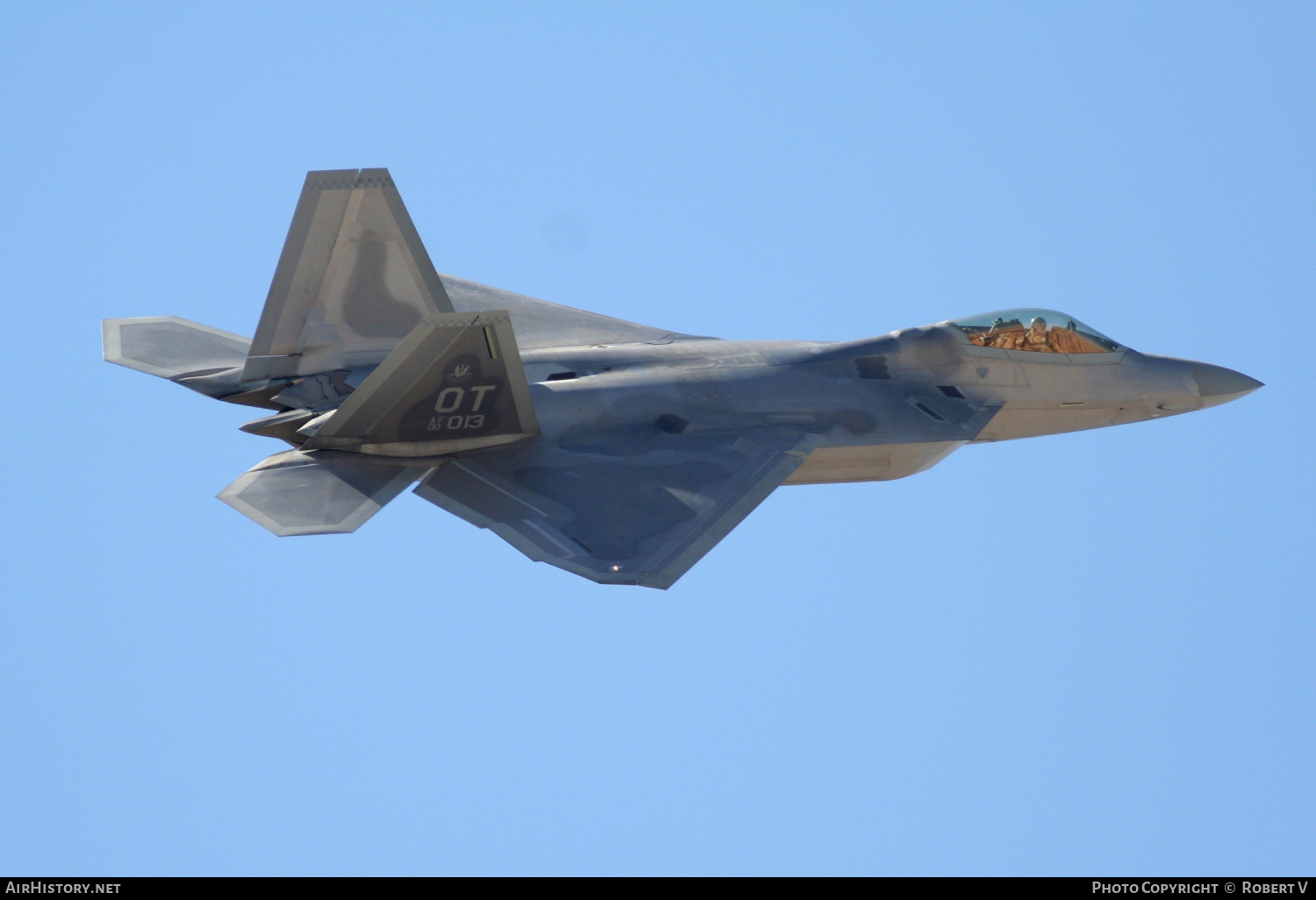Aircraft Photo of 00-4013 / AF00-013 | Lockheed Martin F-22A Raptor | USA - Air Force | AirHistory.net #597807