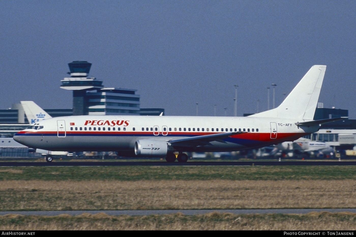 Aircraft Photo of TC-AFY | Boeing 737-4Q8 | Pegasus Airlines | AirHistory.net #597837