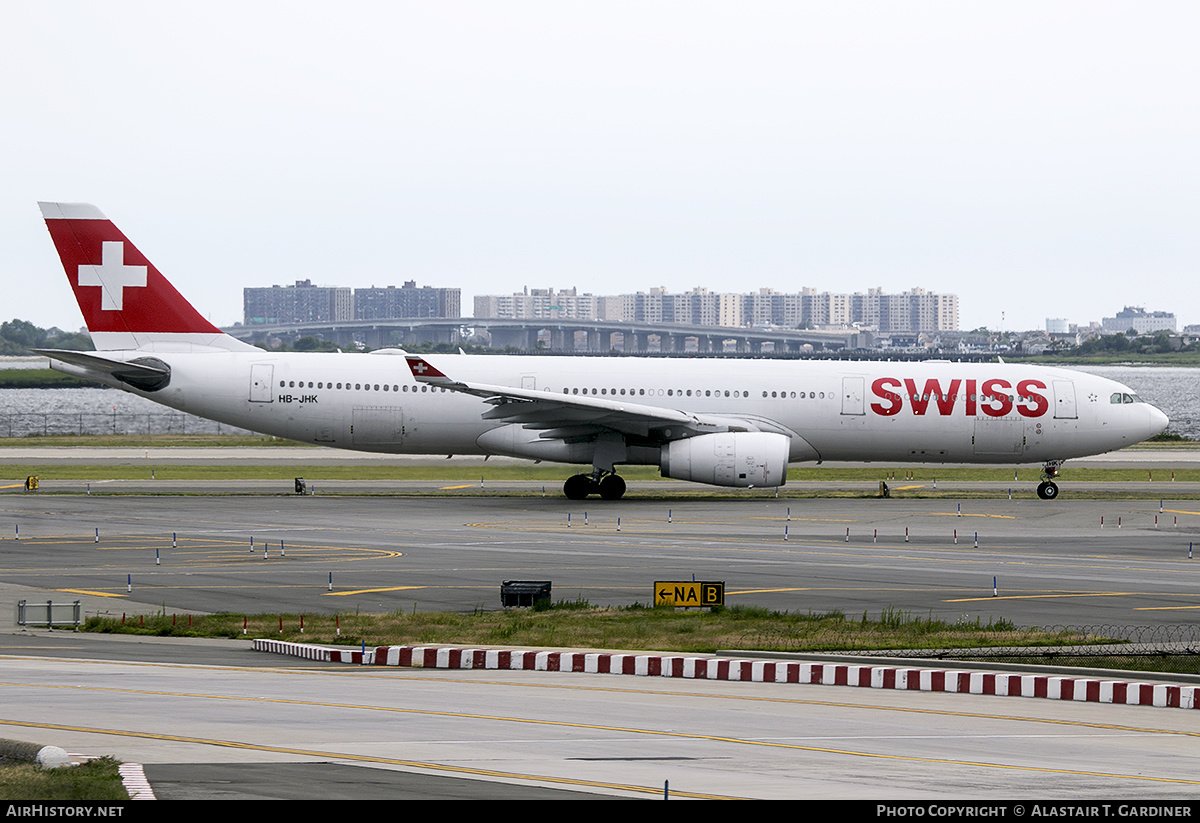 Aircraft Photo of HB-JHK | Airbus A330-343E | Swiss International Air Lines | AirHistory.net #597915