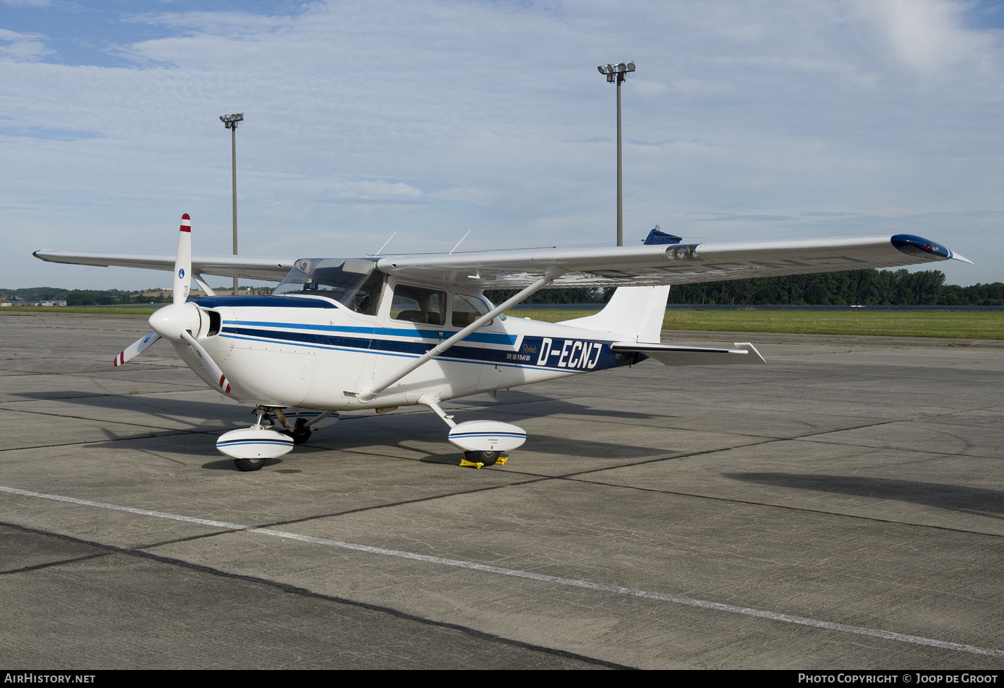 Aircraft Photo of D-ECNJ | Reims FR172H Reims Rocket | AirHistory.net #597934