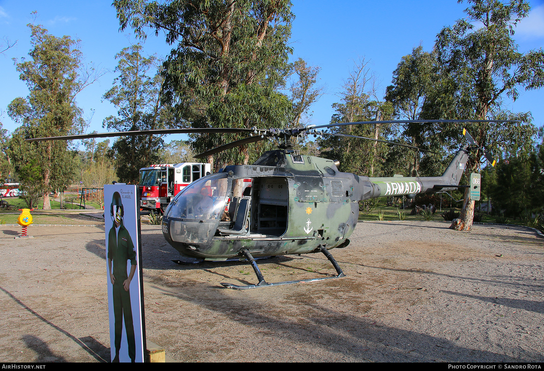 Aircraft Photo of 066 | MBB BO-105 | Uruguay - Navy | AirHistory.net #597992