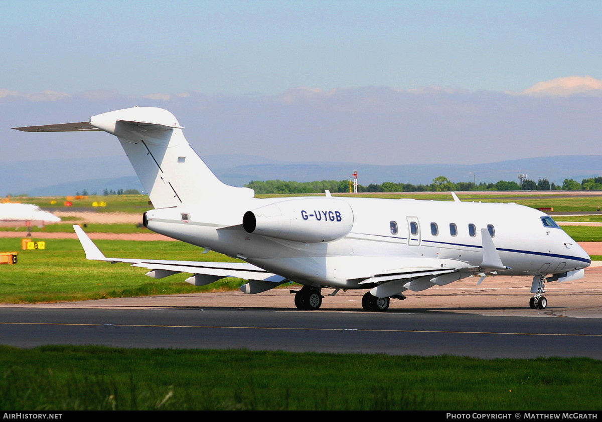 Aircraft Photo of G-UYGB | Bombardier Challenger 300 (BD-100-1A10) | AirHistory.net #597997