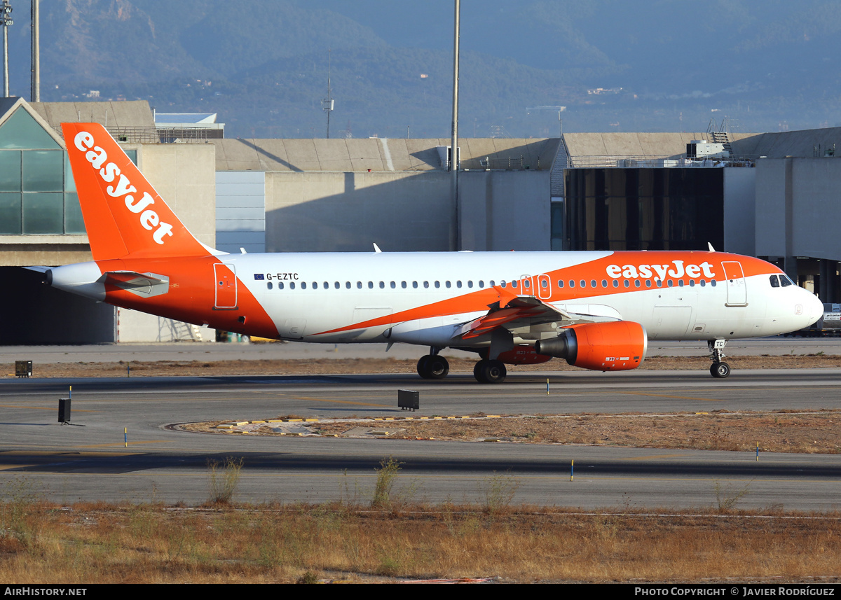 Aircraft Photo of G-EZTC | Airbus A320-214 | EasyJet | AirHistory.net #598191