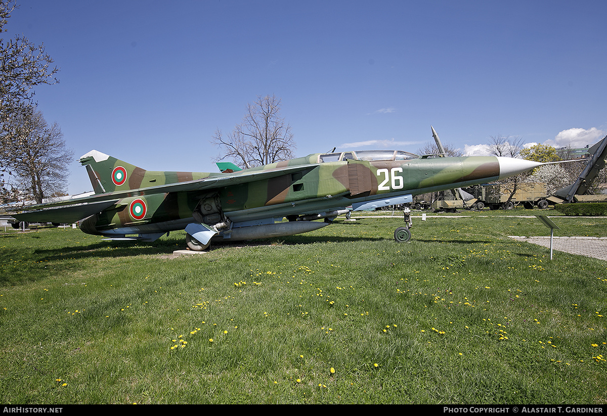 Aircraft Photo of 26 | Mikoyan-Gurevich MiG-23UB | Bulgaria - Air Force | AirHistory.net #598235