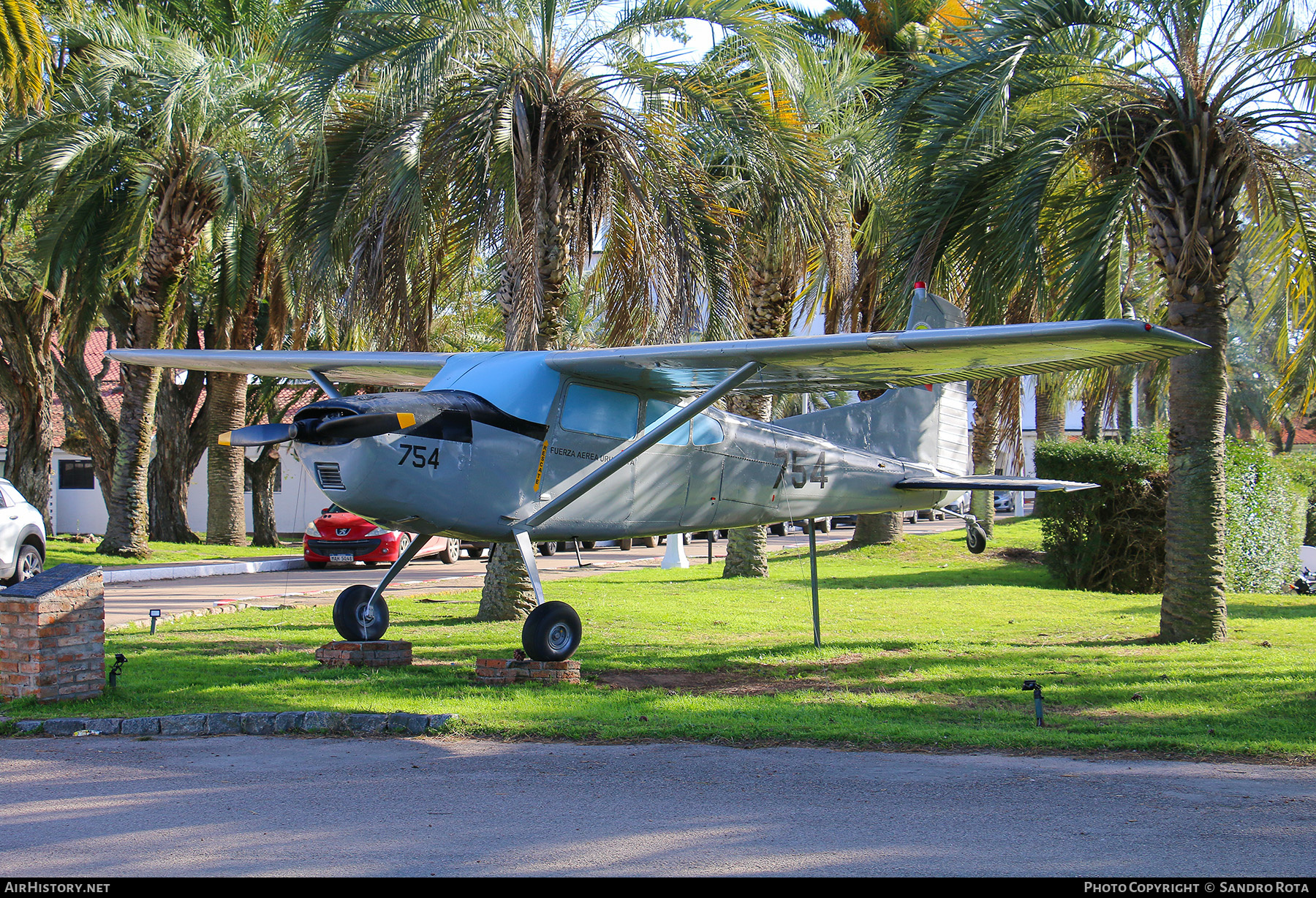 Aircraft Photo of 754 / FAU-754 | Cessna U-17A Skywagon (185) | Uruguay - Air Force | AirHistory.net #598300