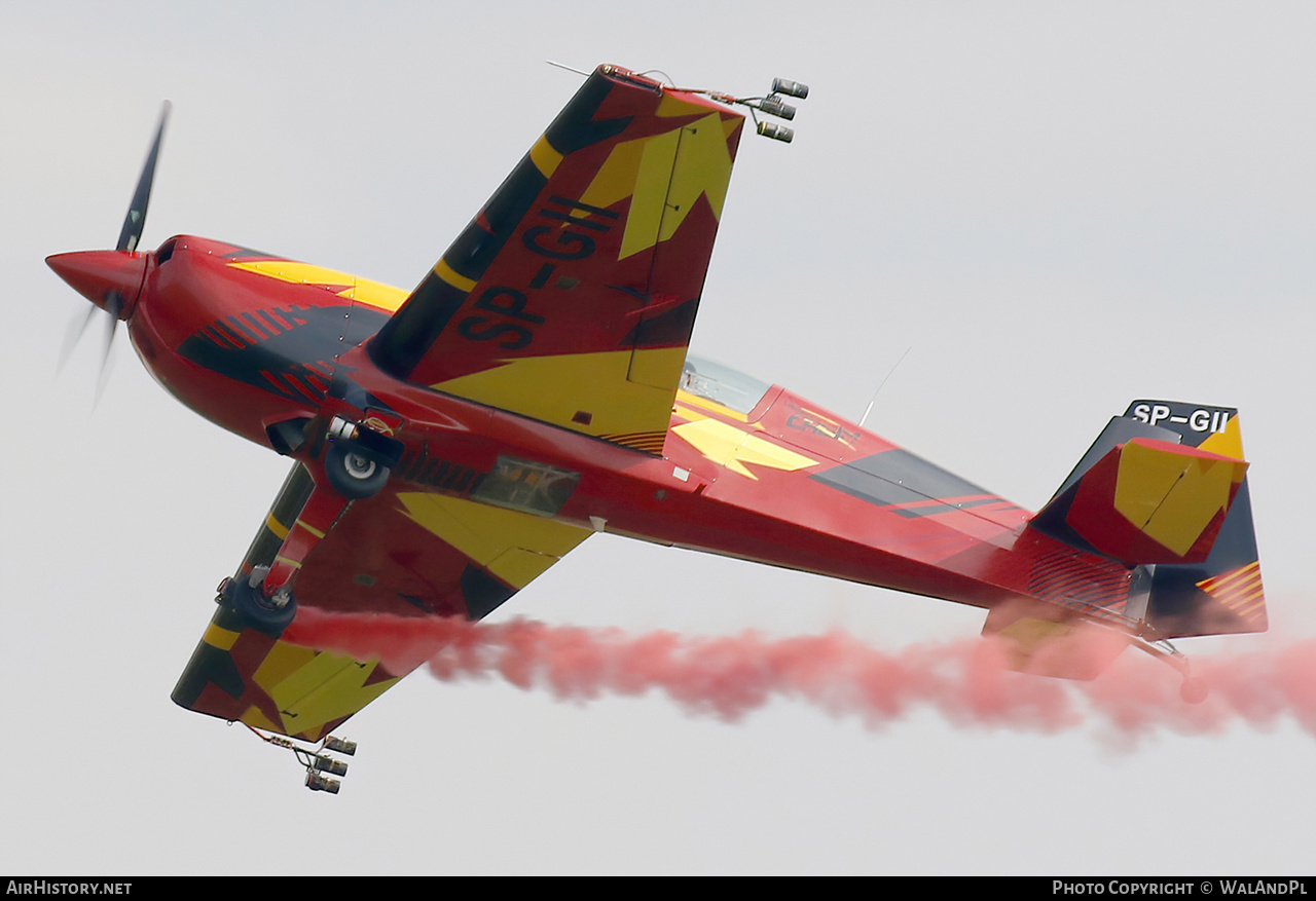 Aircraft Photo of SP-GII | Extra EA-330SC | Marek Choim Aerobatics | AirHistory.net #598322