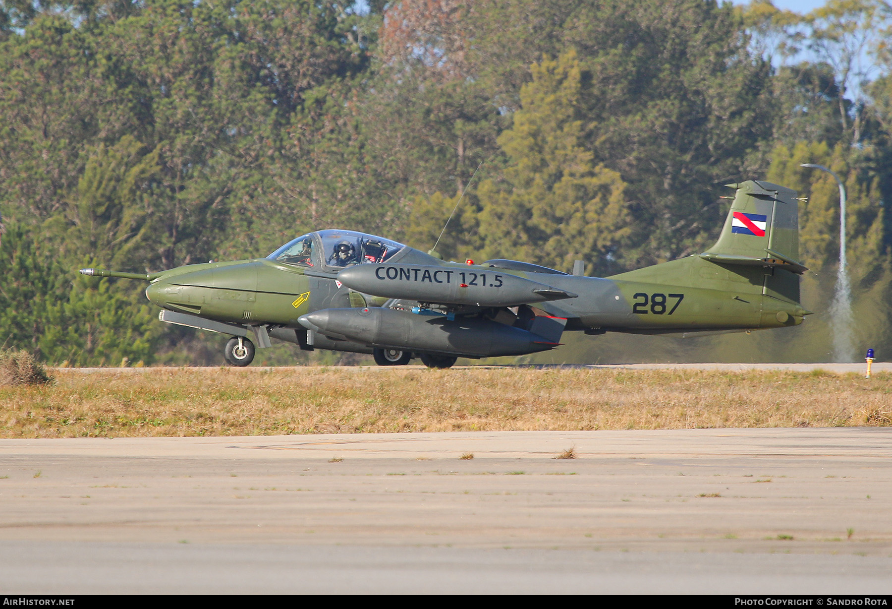 Aircraft Photo of 287 / FAU-287 | Cessna A-37B Dragonfly (318E) | Uruguay - Air Force | AirHistory.net #598348
