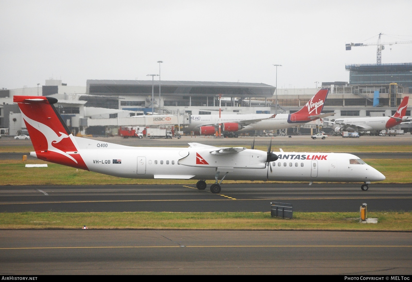 Aircraft Photo of VH-LQB | Bombardier DHC-8-402 Dash 8 | QantasLink | AirHistory.net #598428