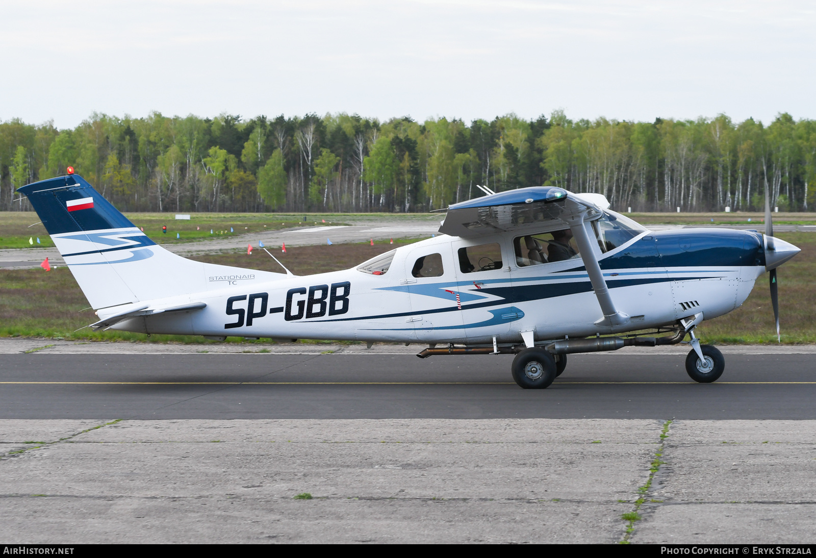 Aircraft Photo of SP-GBB | Cessna T206H Turbo Stationair TC | AirHistory.net #598448