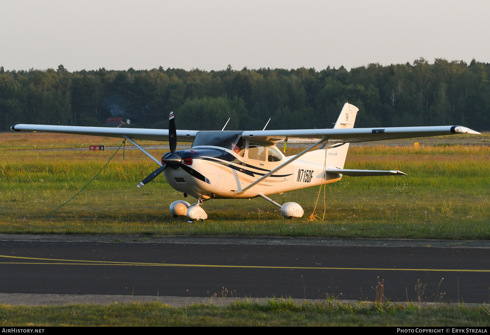 Aircraft Photo of N715DF | Cessna 182T Skylane | AirHistory.net #598450