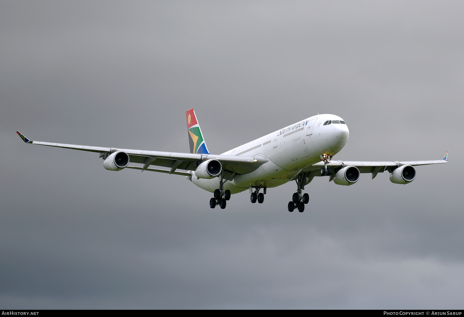 Aircraft Photo of ZS-SXF | Airbus A340-313 | South African Airways | AirHistory.net #598558