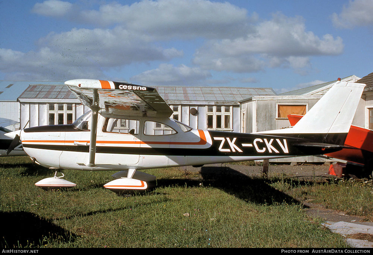 Aircraft Photo of ZK-CKV | Cessna 172G Skyhawk | AirHistory.net #598593