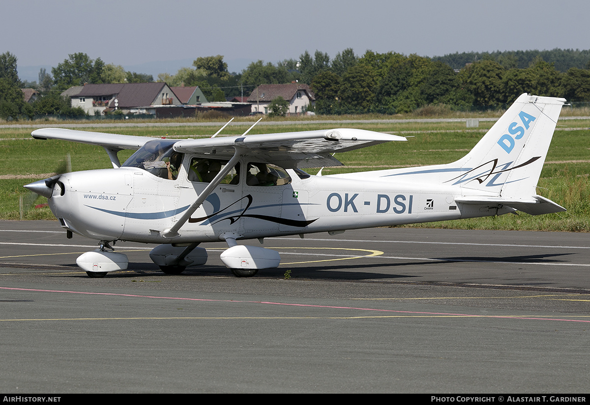 Aircraft Photo of OK-DSI | Cessna 172S Skyhawk SP | DSA - Delta System-Air | AirHistory.net #598628