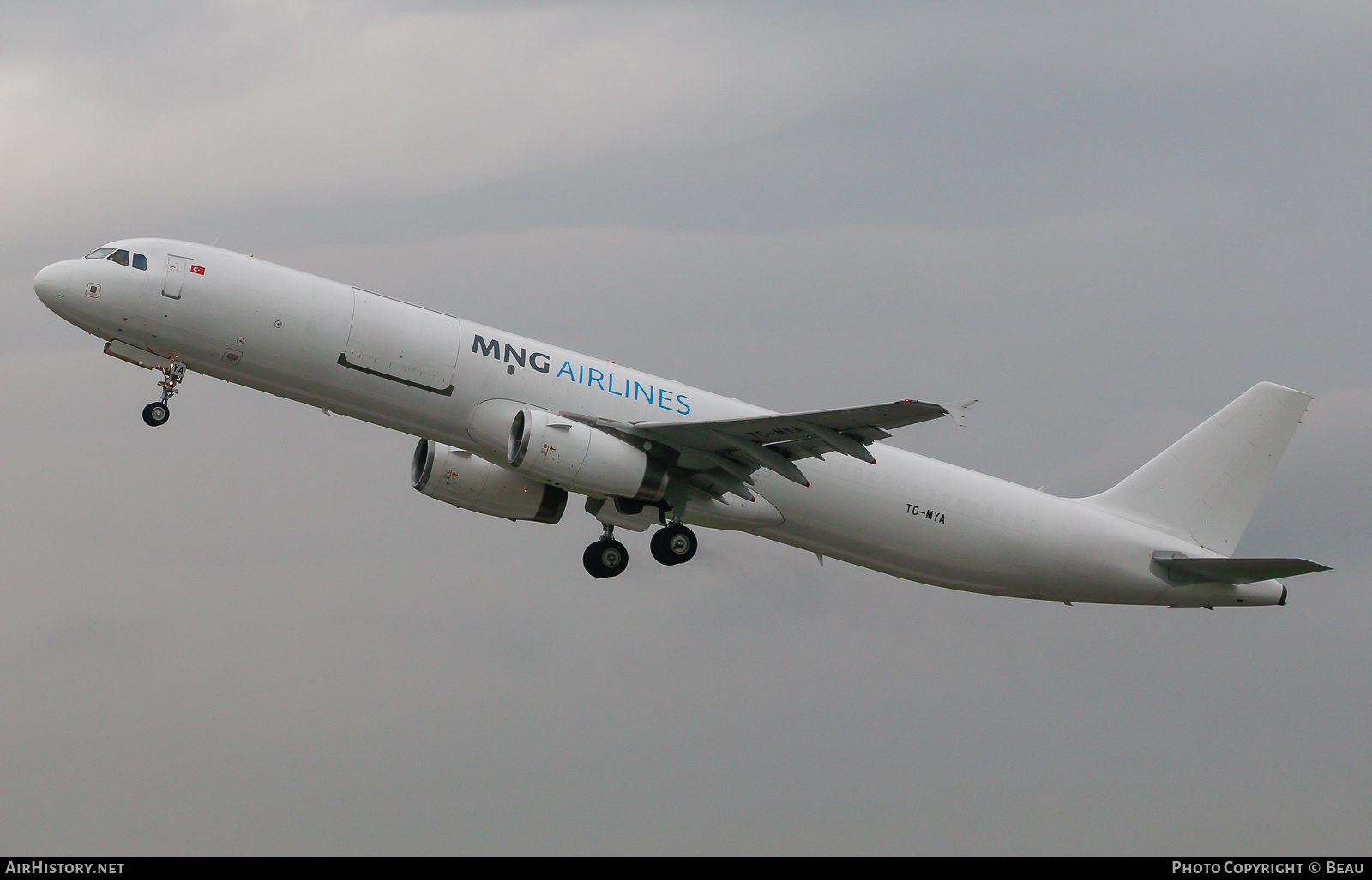 Aircraft Photo of TC-MYA | Airbus A321-231(PCF) | MNG Airlines | AirHistory.net #598648