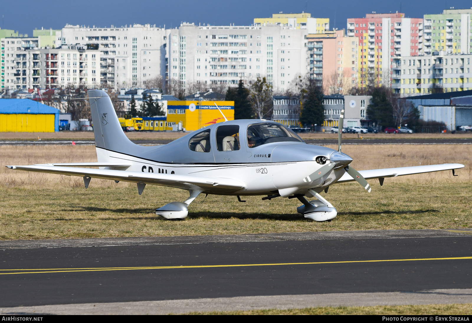 Aircraft Photo of SP-MLS | Cirrus SR-20 G1 | AirHistory.net #598738