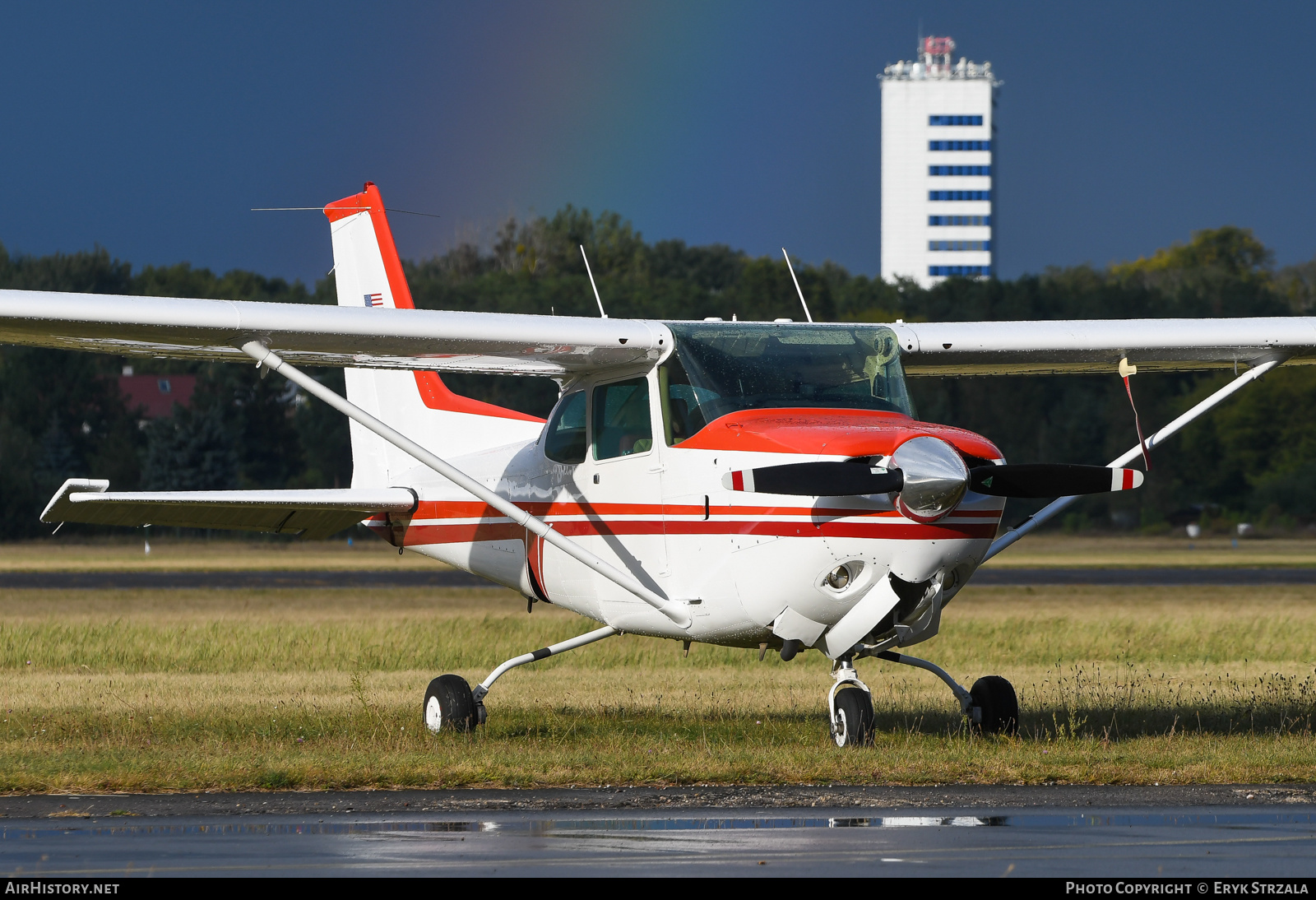 Aircraft Photo of N5526R | Cessna 172RG Cutlass RG II | AirHistory.net #598756