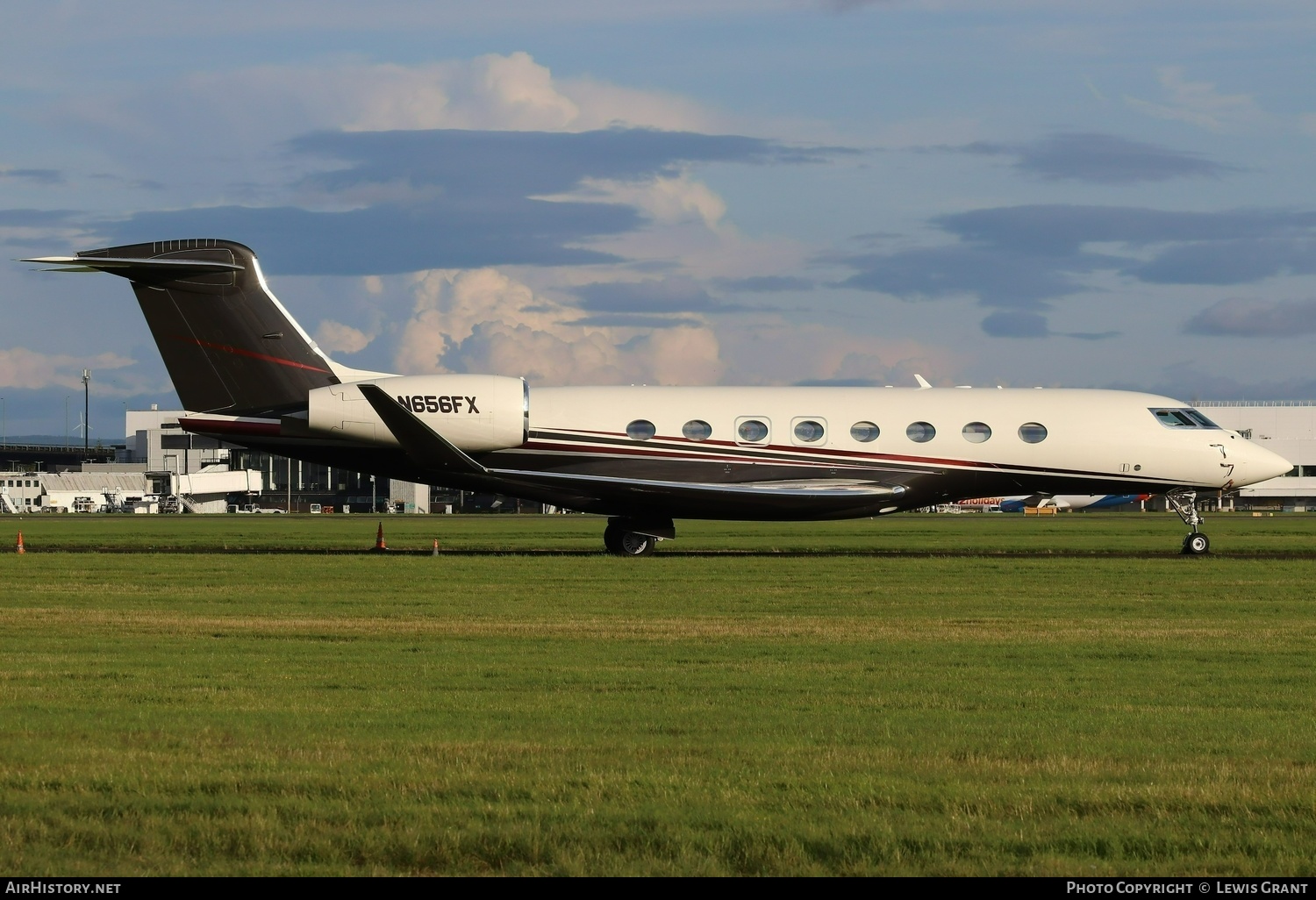 Aircraft Photo of N656FX | Gulfstream Aerospace G650 (G-VI) | AirHistory.net #598818