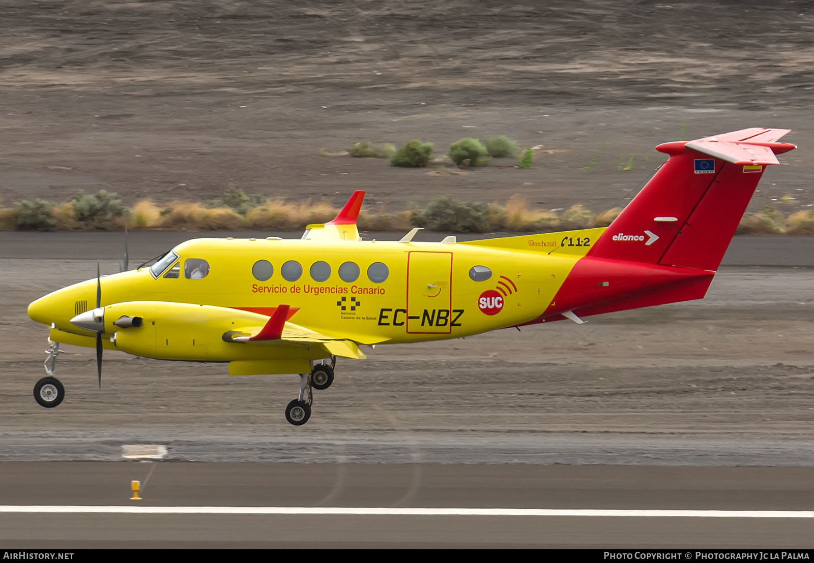 Aircraft Photo of EC-NBZ | Beechcraft 250 King Air (200GT) | Servicio de Urgencias Canario - SUC | AirHistory.net #598851