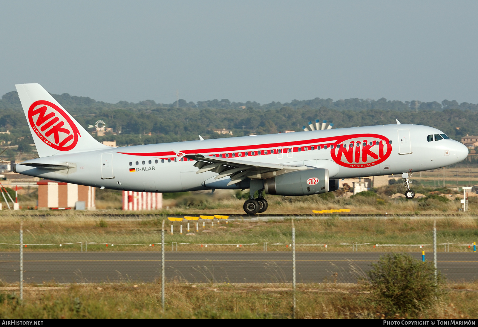 Aircraft Photo of D-ALAR | Airbus A320-232 | Niki | AirHistory.net #598874