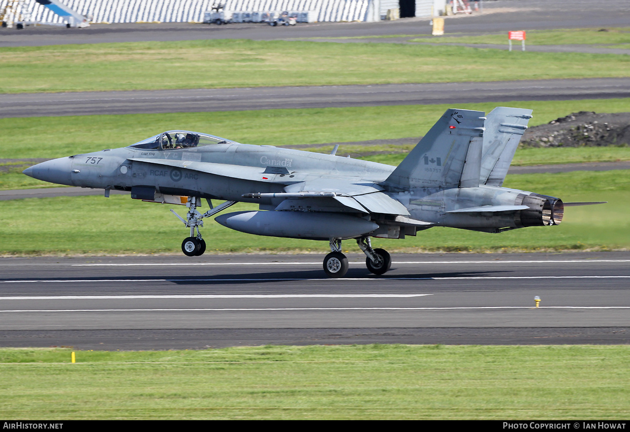 Aircraft Photo of 188757 | McDonnell Douglas CF-188 Hornet | Canada - Air Force | AirHistory.net #598996
