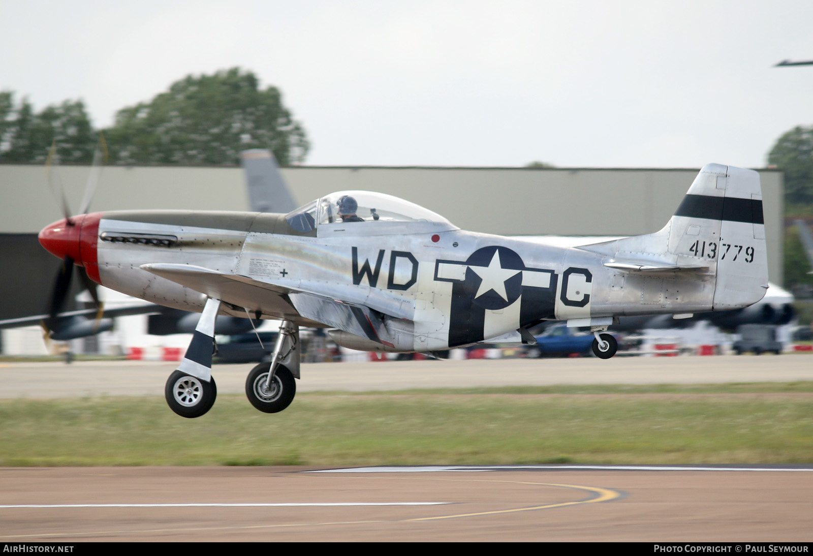 Aircraft Photo of G-CMDK / 413779 | North American P-51D Mustang | USA - Air Force | AirHistory.net #599025