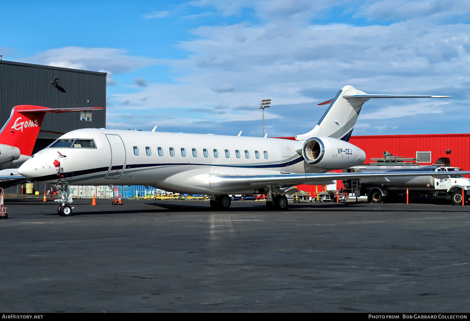 Aircraft Photo of VP-CEJ | Bombardier Global 6000 (BD-700-1A10) | AirHistory.net #599042