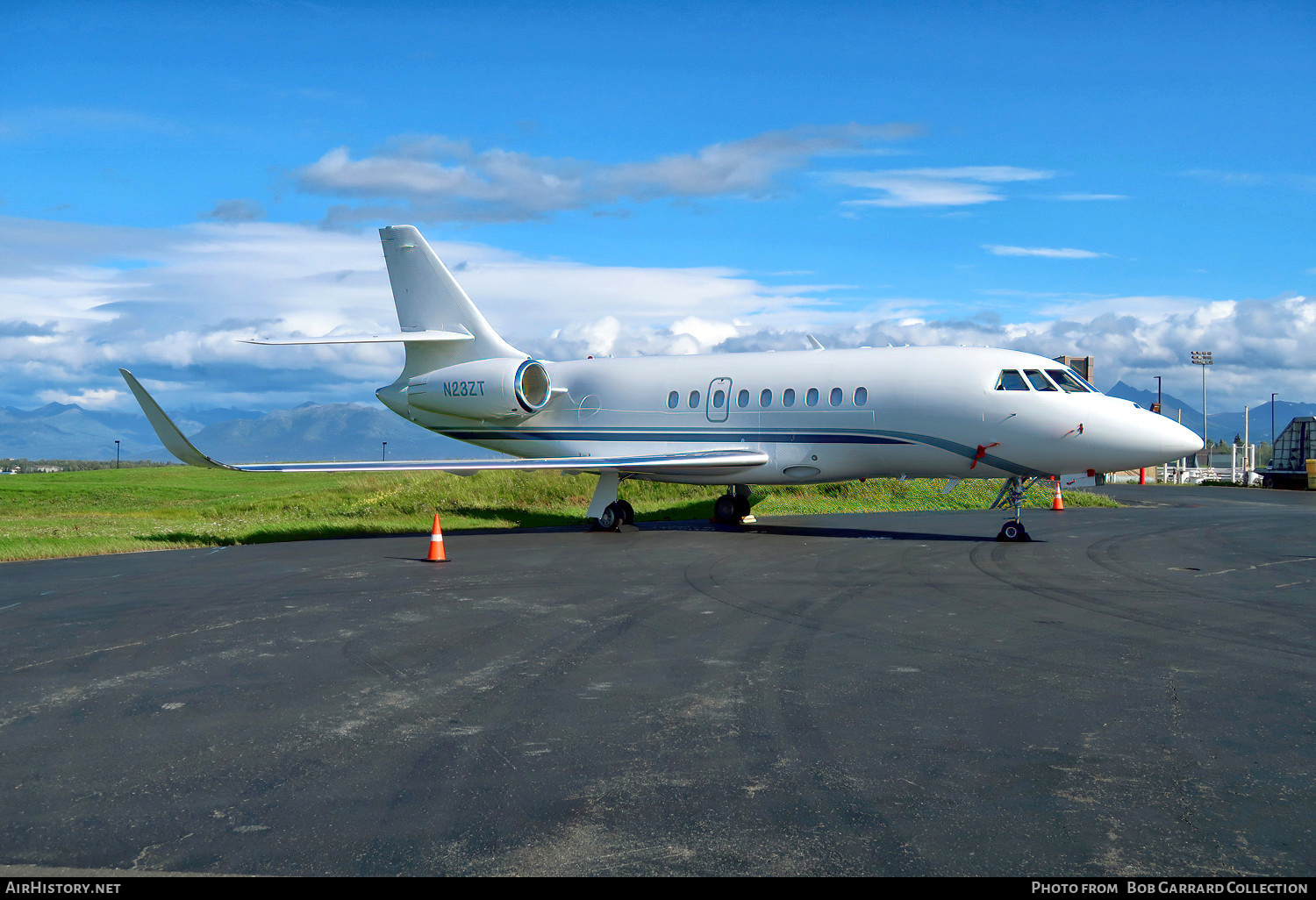 Aircraft Photo of N23ZT | Dassault Falcon 2000LX | AirHistory.net #599060